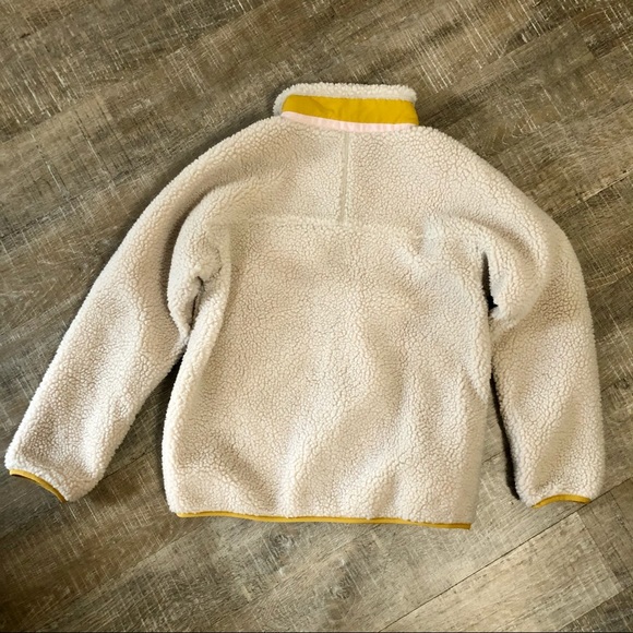 SOLD Patagonia Girls Retro X Large NWT - Picture 3 of 9